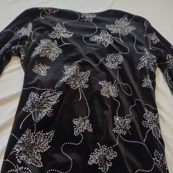NOTATIONS BLACK SILVER  GLITTER SPARKLE LEAF PATTERN FORMAL SHORT SLEEVE TOP M - Picture 2 of 11